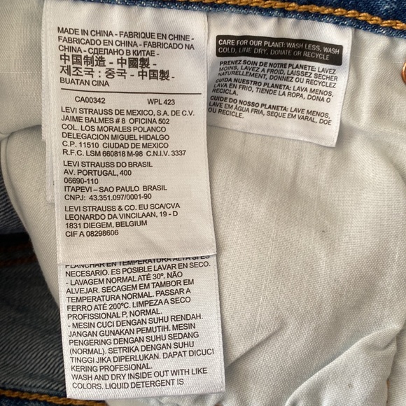 LEVI'S
Deconstructed Denim Skirt size 27 “ waist cowboy cowgirl country jean - Picture 8 of 14